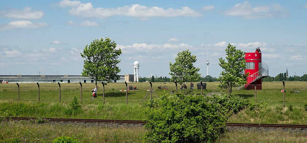 Tempelhofer Feld Tempelhofer Feld